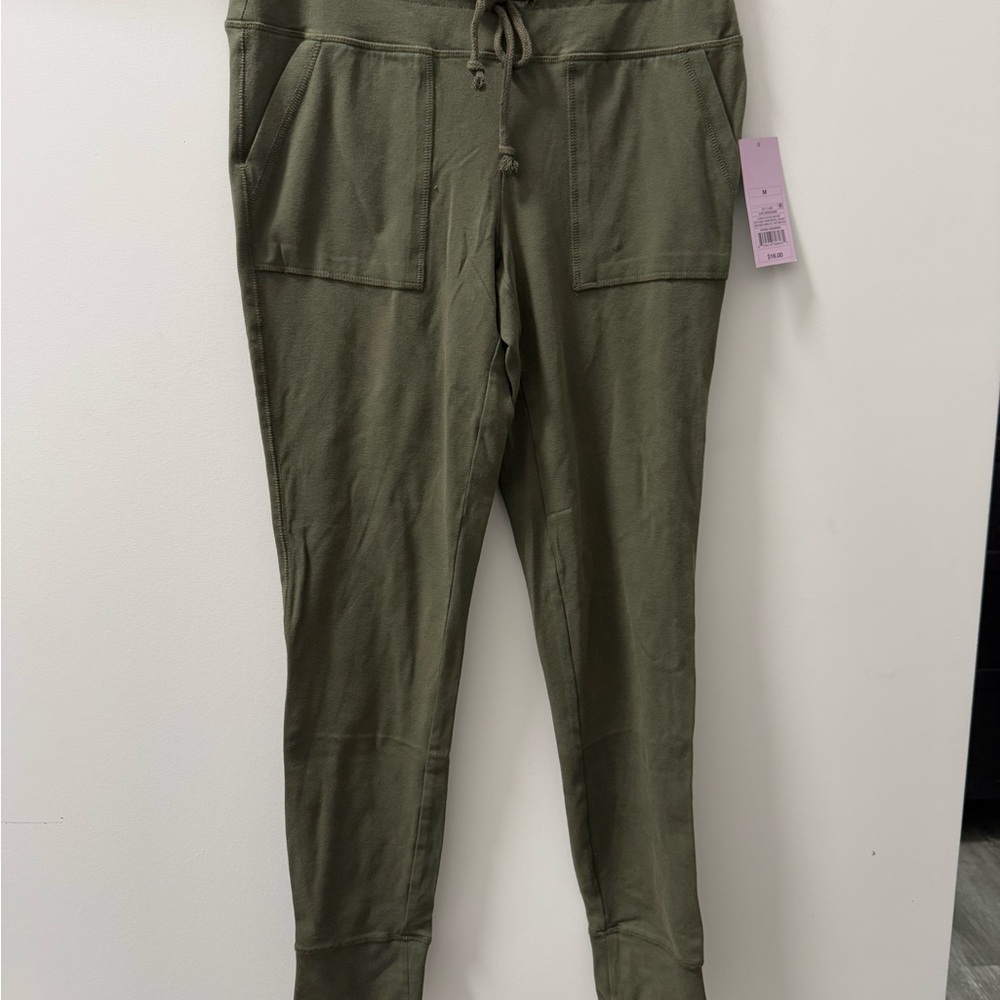 Wild Fable Olive Joggers - Picture 2 of 4